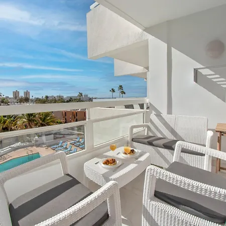 Ponderosa With A Pool & View, 226 * Playa Feñabe