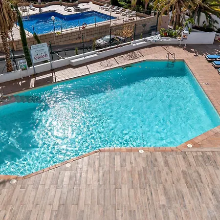 Apartament Ponderosa With A Pool & View, 226 Playa Feñabe